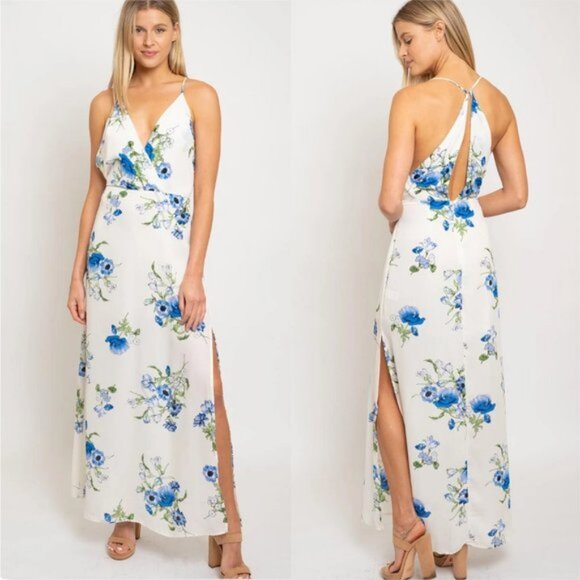 Dresses & Skirts - Stunning White & Blue floral Maxi Dress with slit